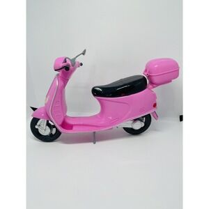 Simba Steffi Love Chic City Scooter Pink  11.5 Girl Doll‎ Hot Barbie Pink